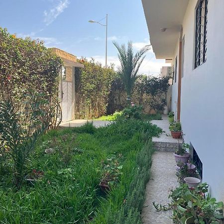 Bel Appartement A Proximite De La Gare Routiere อกาดีร์ ภายนอก รูปภาพ